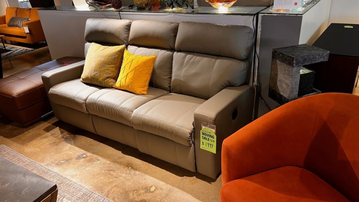 Palliser Furniture Oakwood Power Reclining Sofa