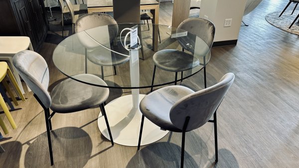 Calligaris Planet Table $999