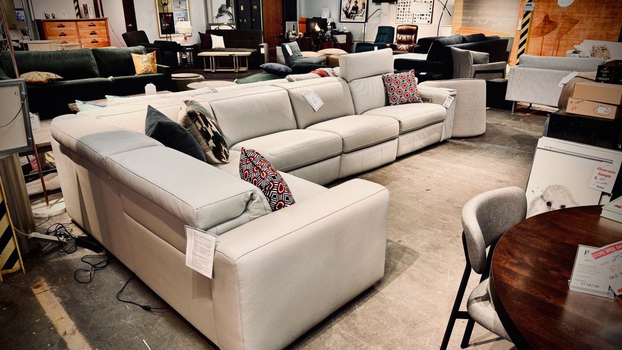 Palliser Titan Power Sectional in Leather $6999