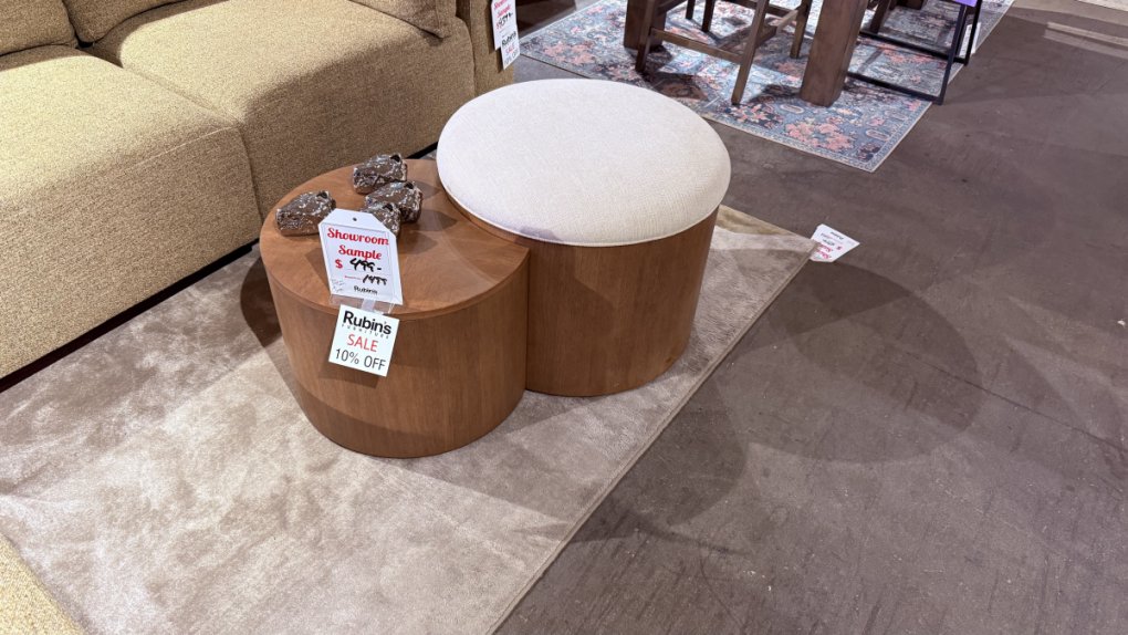 Hammary Duo Coffee Table Set Clearance Sale $499