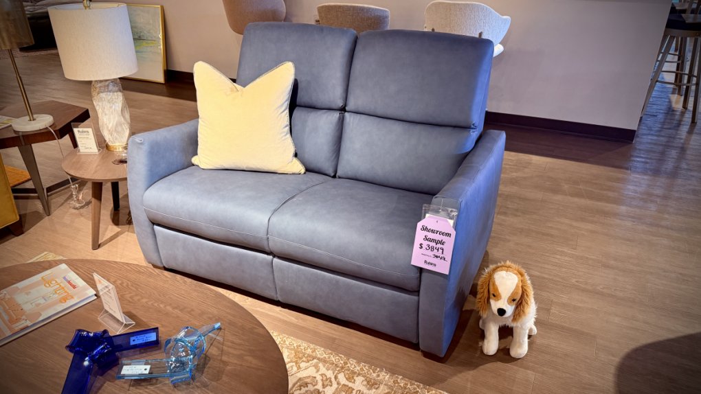 Palliser Luna Loveseat Grade 4000 Leather Appaloosa Denim