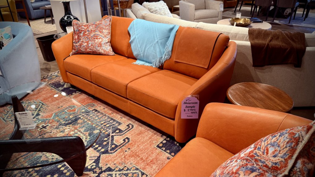 Palliser Alula Sofa Appaloosa Burnt Orange Grade 4000 Leather Clearance Sale $2699