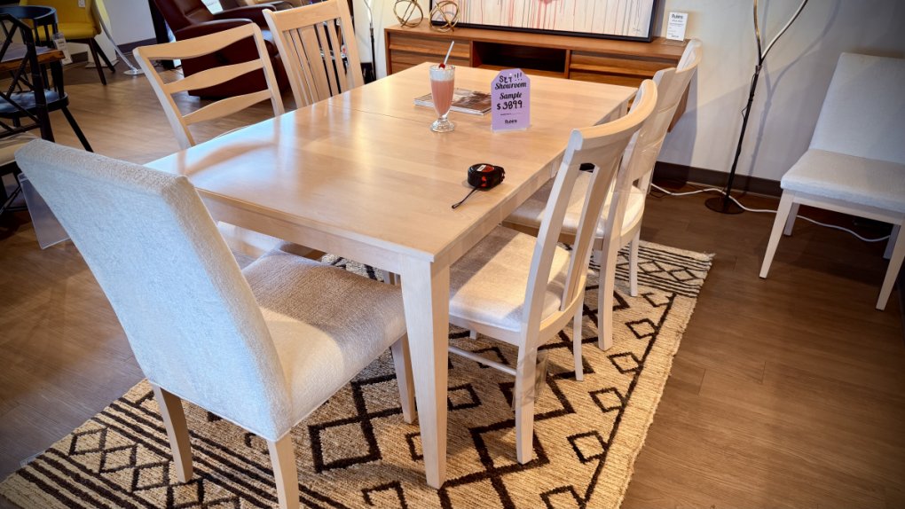 Canadel 3860 Dining Table With 5 Chairs Clearance Sale $3510