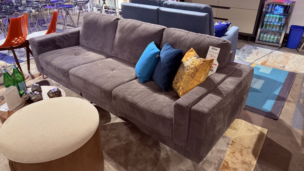Palliser Zuri Sofa Clearance Sale $1699