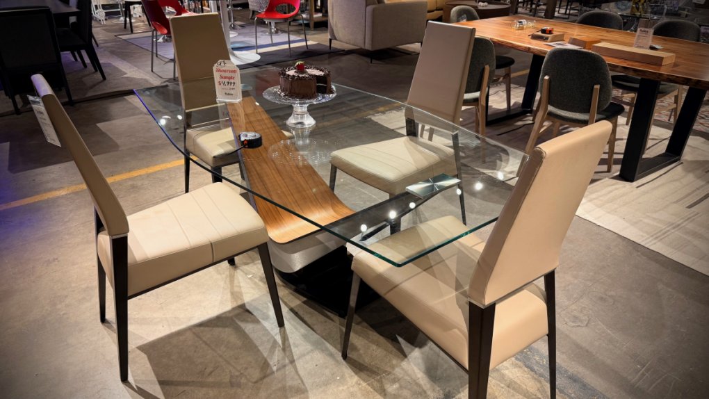 Elite Modern Victor Dining Table and 4 Vivian Dining Chairs $4999