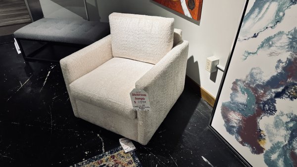Younger Furniture Tuesday Swivel Chair 