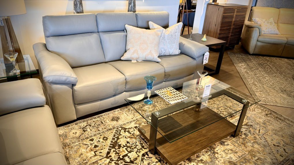 Natuzzi Editions Estremo Leather Sofa