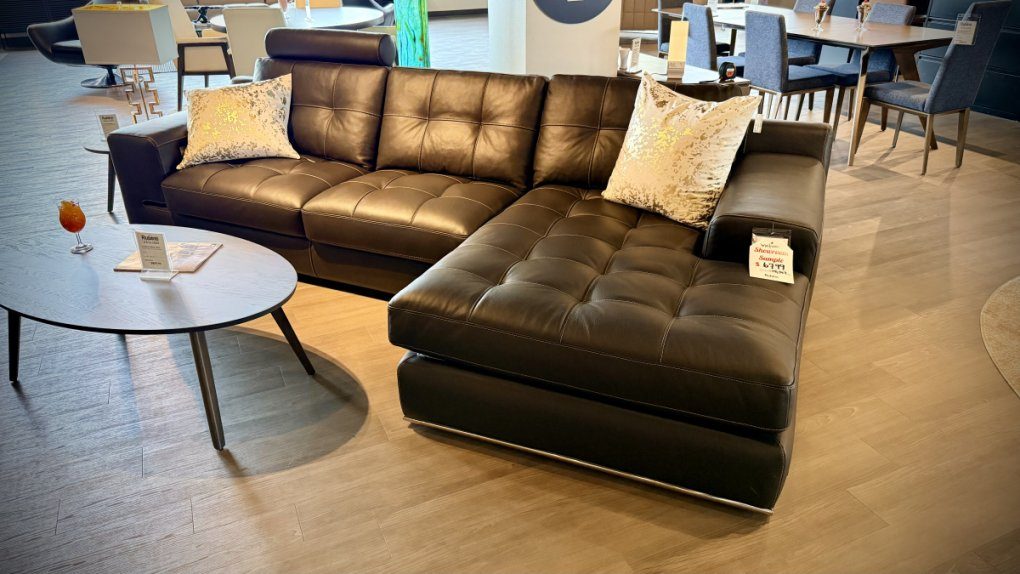 Planum Fiori Sectional in Italian Leather
